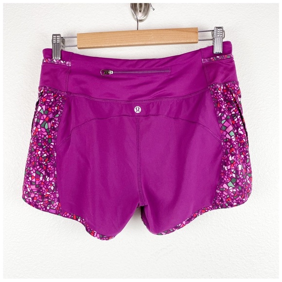 Lululemon Real Quick Short in Regal Plum / Paradise Camo Multi Size 6 - Picture 6 of 11